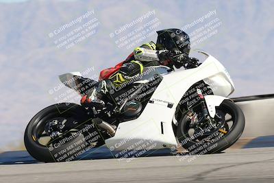 media/Dec-04-2025-Racers Edge (Thu) [[5ebc9f124d]]/3-B Group/4-Session 2 (Turn 9 Entry)/